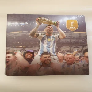 Carpeta Messi y Dibu Campeón Qatar Nro. 3